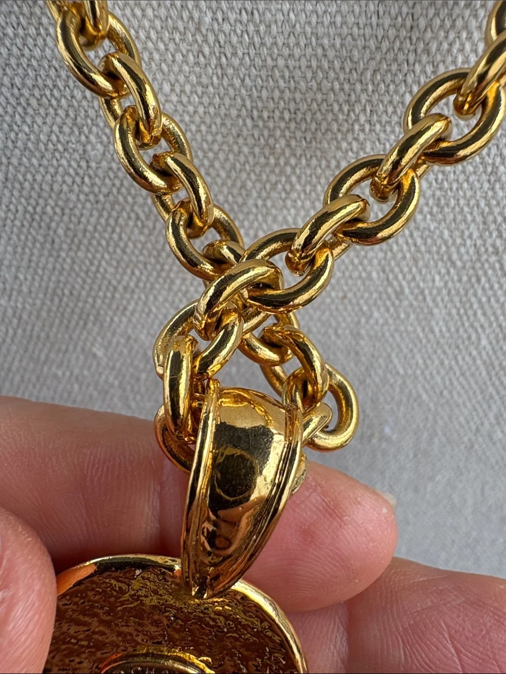 CHANEL 24k Gold-Tone Interlocking Circle Pendant Necklace - Women Jewelry